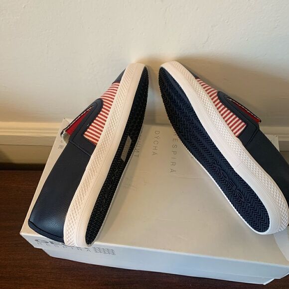 Geox lightweight breathable slip on sneaker size 6 - Picture 3 of 4